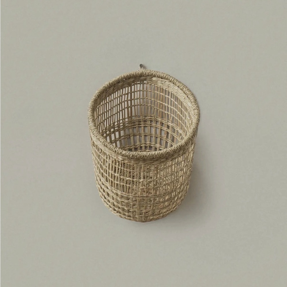 Natural Seagrass Wall Woven Basket
